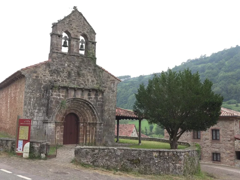 Iglesia-de-Lafuente-scaled