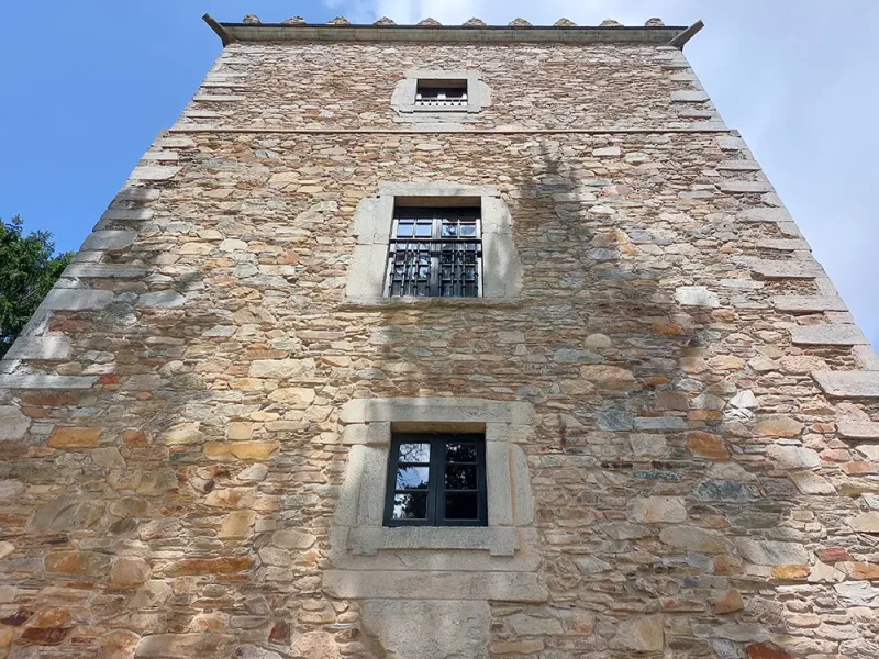 Palacio de las Torres de Donlebún-2