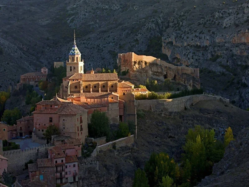 Vista-del-conjunto-de-Albarracín